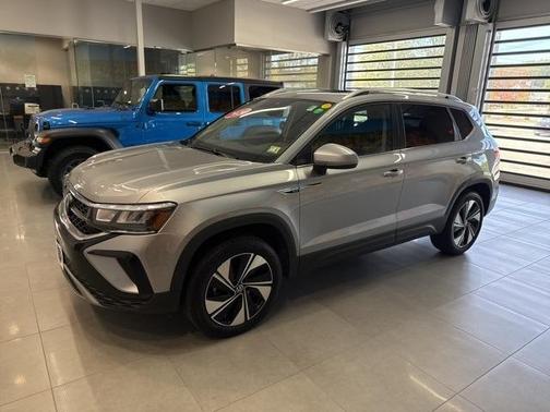 2024 Volkswagen Taos 1.5T SE
