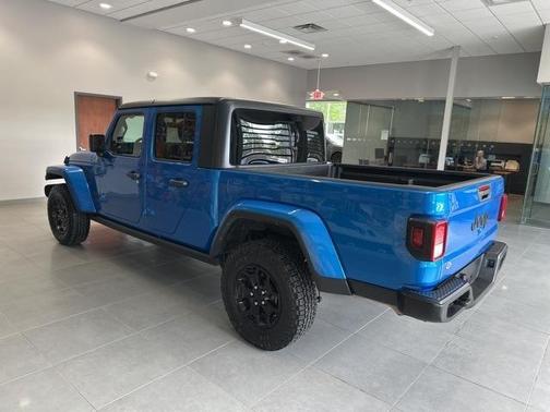 2023 Jeep Gladiator Sport