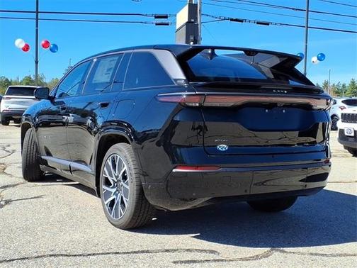 2025 Jeep Wagoneer S Limited