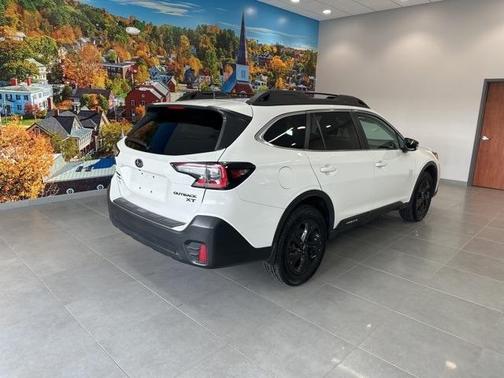 2022 Subaru Outback Onyx Edition XT