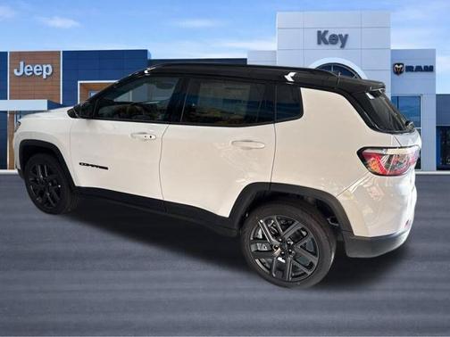 Bright White Clearcoat 2026 Jeep Compass Limited