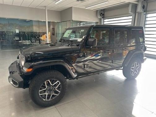 2025 Jeep Wrangler Sahara