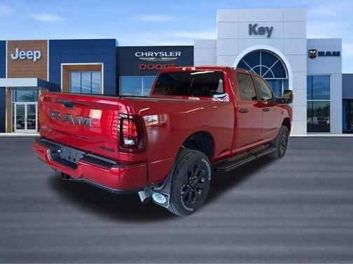 Molten Red Pearlcoat 2026 RAM 2500 Big Horn