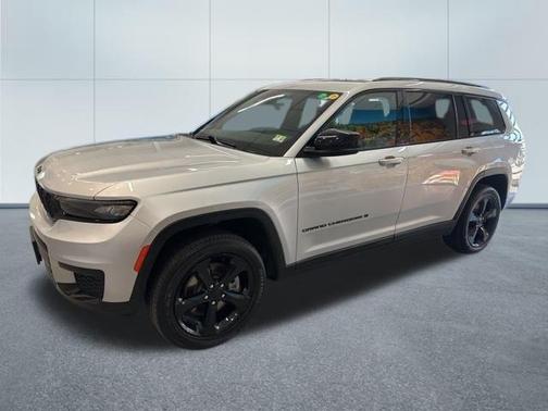 2023 Jeep Grand Cherokee L Laredo