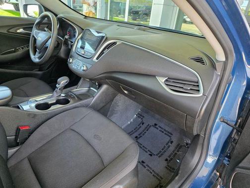 Lakeshore Blue Metallic 2024 Chevrolet Malibu LT
