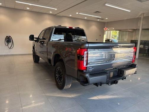 2024 Ford F-250 Platinum