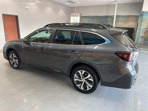 2021 Subaru Outback Limited XT
