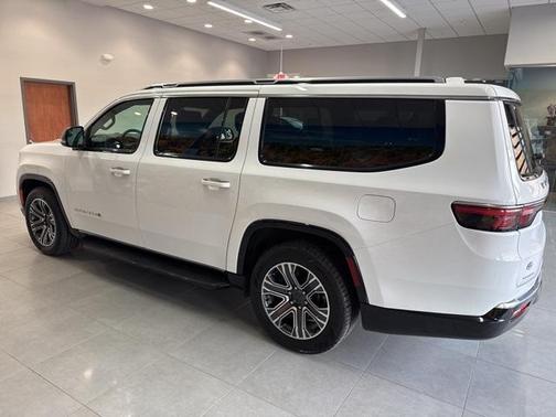 2023 Jeep Wagoneer L Series II