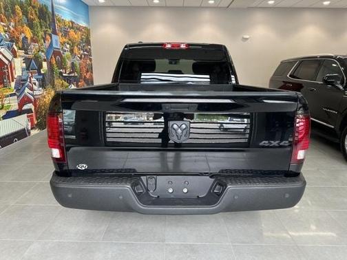 2024 RAM 1500 Classic SLT