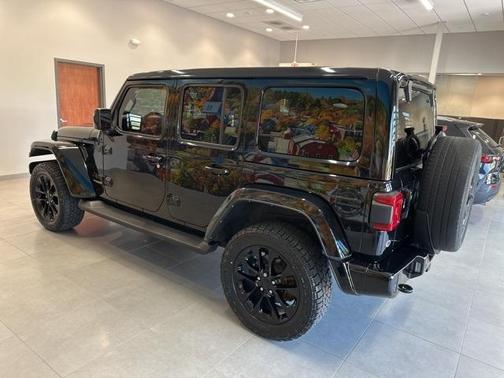 2021 Jeep Wrangler Unlimited Sahara Altitude