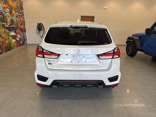 2024 Mitsubishi Outlander Sport 2.0 ES