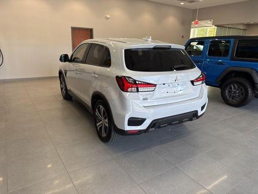 2024 Mitsubishi Outlander Sport 2.0 ES