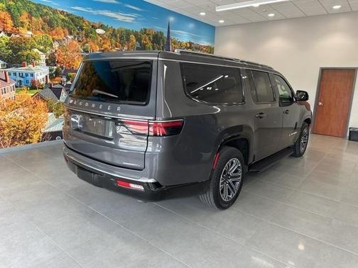 2023 Jeep Wagoneer L Series II
