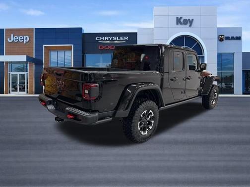 Black Clearcoat 2026 Jeep Gladiator Rubicon