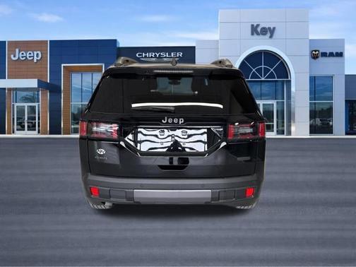 Diamond Black 2026 Jeep Cherokee Overland