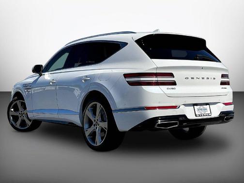 Uyuni White 2024 Genesis GV80 3.5T