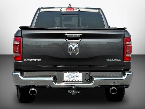 Granite Crystal Metallic Clearcoat 2019 RAM 1500 Laramie