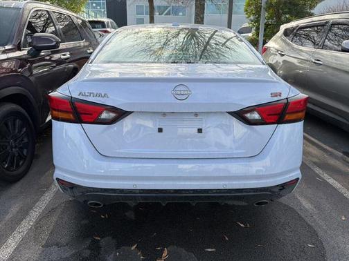 2024 Nissan Altima SR FWD