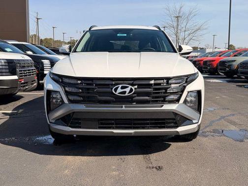 Serenity White Pearl 2026 Hyundai TUCSON SEL Premium