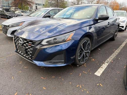 2023 Nissan Altima SR FWD