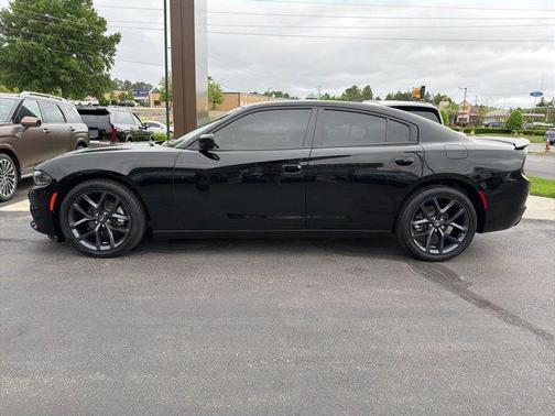 Pitch Black Clearcoat 2023 Dodge Charger SXT