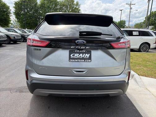 Iconic Silver Metallic 2024 Ford Edge SEL