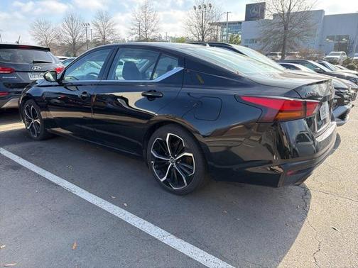 2024 Nissan Altima SR FWD