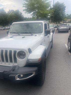 2020 Jeep Gladiator Overland