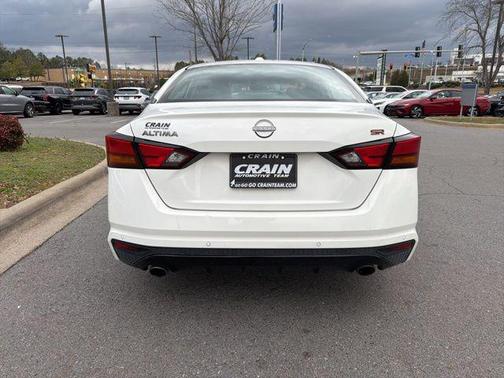 2024 Nissan Altima SR FWD