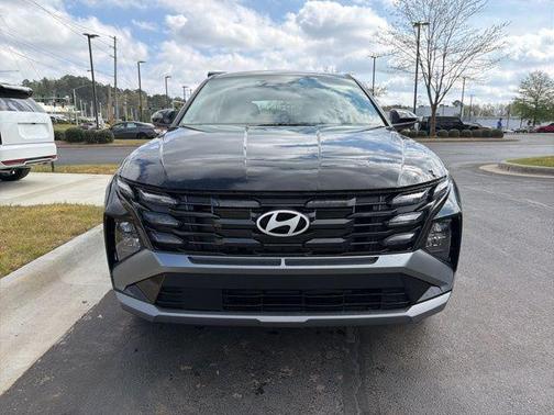 Phantom Black 2026 Hyundai TUCSON SE