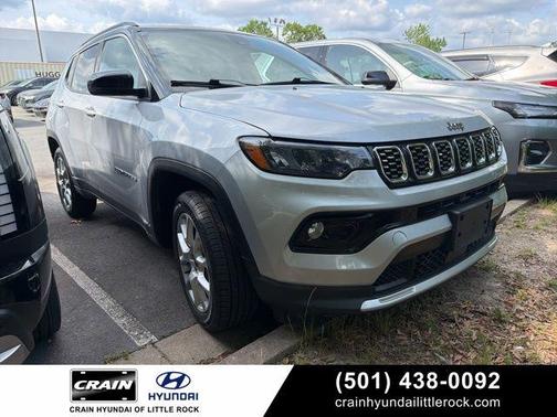 Silver Zynith Metallic Clearcoat 2025 Jeep Compass Limited