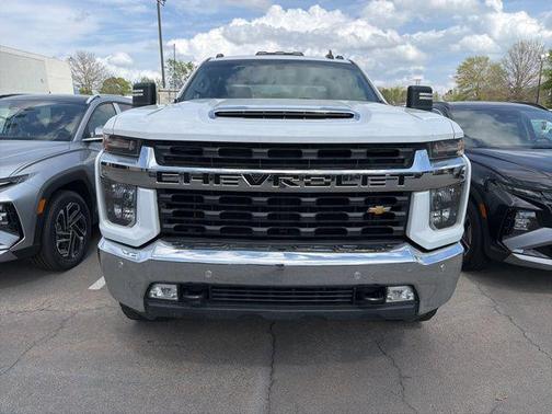 Summit White 2021 Chevrolet Silverado 2500 LT