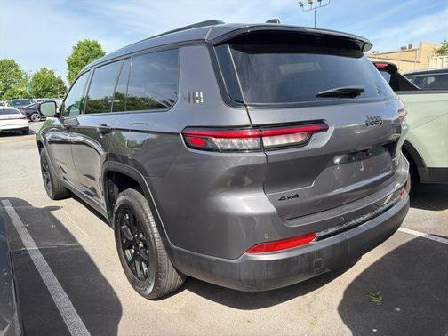Baltic Gray Metallic Clearcoat 2024 Jeep Grand Cherokee L Altitude