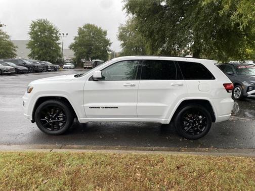 2021 Jeep Grand Cherokee Laredo