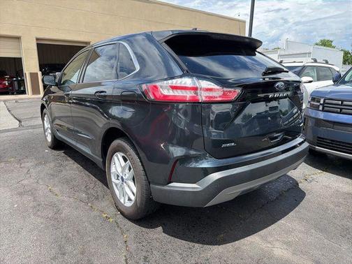 Stone Blue Metallic 2022 Ford Edge SEL