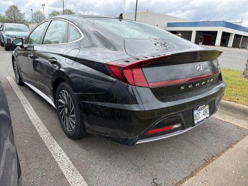 Nocturne Black 2021 Hyundai SONATA Limited 2.0T