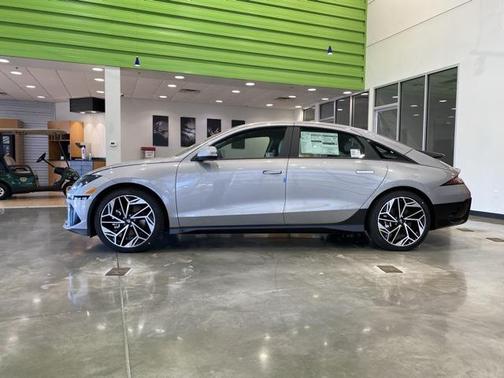 2025 Hyundai IONIQ 6 SEL