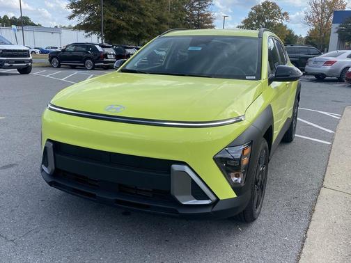 2026 Hyundai KONA SE