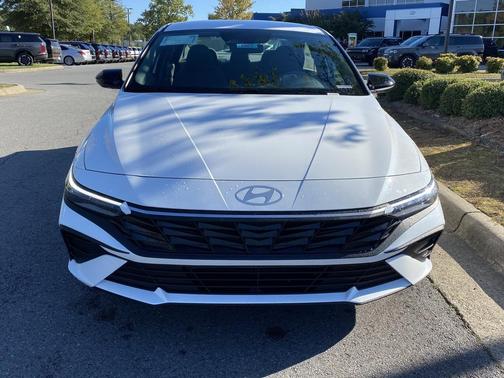 2026 Hyundai ELANTRA Sport