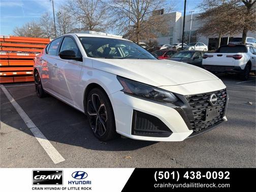 2024 Nissan Altima SR FWD