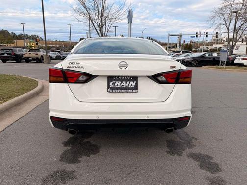 2024 Nissan Altima SR FWD