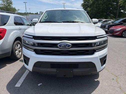 Oxford White 2024 Ford Expedition Max XLT