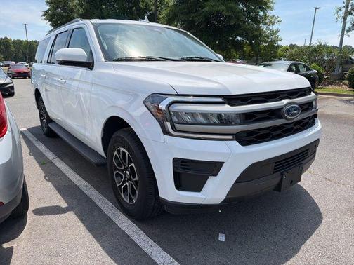 Oxford White 2024 Ford Expedition Max XLT