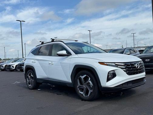 Quartz White 2022 Hyundai TUCSON SEL