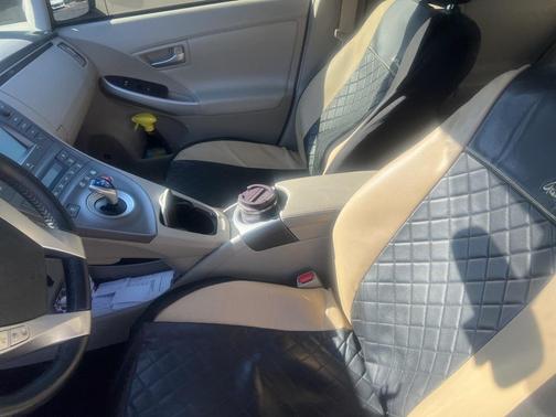 2015 Toyota Prius Four