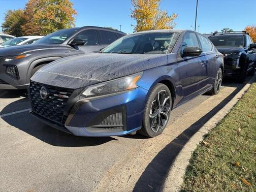 2023 Nissan Altima SR FWD