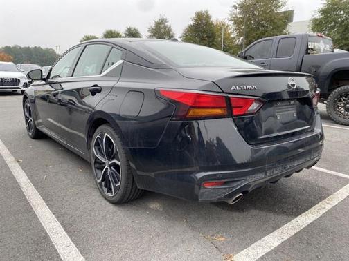 2023 Nissan Altima SR FWD