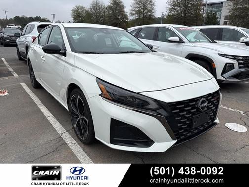 2024 Nissan Altima SR FWD