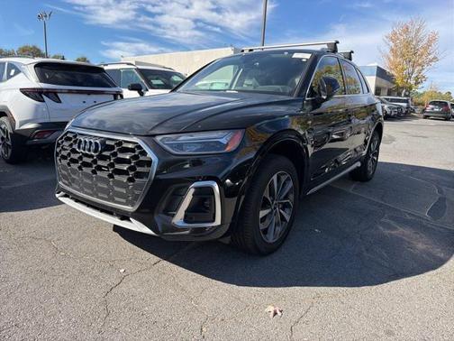 2024 Audi Q5 45 S line Premium