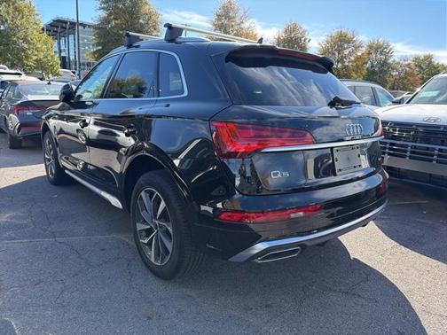 2024 Audi Q5 45 S line Premium